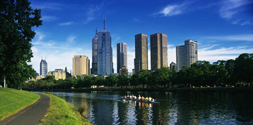 melbourne adventure bayside bay side yarra river shopping shop restaurants nightlife adelaide cruise