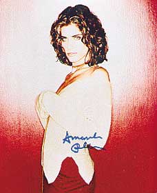 Amanda Peet autograph