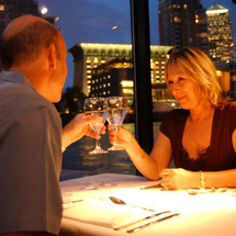 Unbranded Bateaux London Valentines Day Thames Dinner