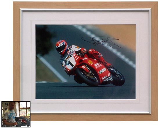 Unbranded Carl Fogarty signed photo presentation