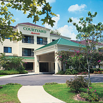 Unbranded Courtyard by Marriott Boston Logan Airport