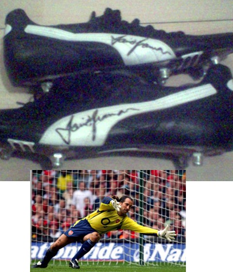 DAVID SEAMAN SIGNED WORN BOOTS - ARSENAL DOUBLE