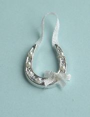 Doll House Miniature Wedding Horseshoe