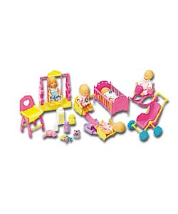 Dream Creation Deluxe Baby Playset