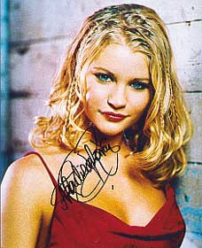 Emilie De Ravin autograph