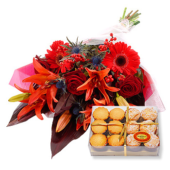 Unbranded Fireside Favourites Gift Set - flowers