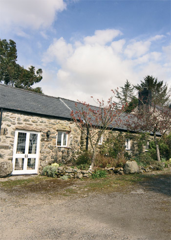 Unbranded Hendy Cottage