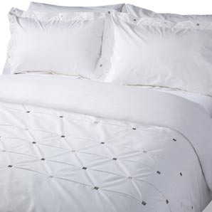 Henley Duvet Cover- Double- White/Metallic