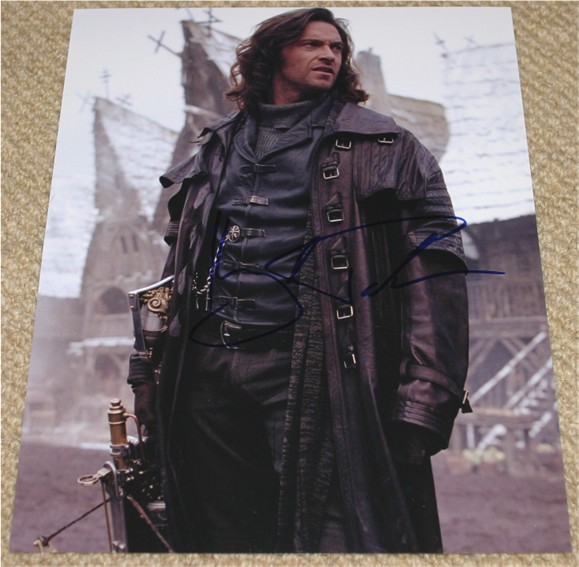 HUGH JACKMAN HAND SIGNED VAN HELSING 10 x 8