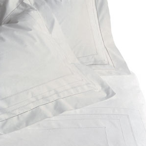 Imogen Duvet Cover- White- Super Kingsize