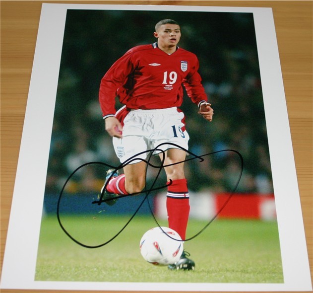 JERMAINE JENAS HAND SIGNED 10 x 8 COLOUR