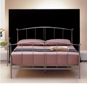 Joseph- Maple 4FT 6&quot; Double Bedstead