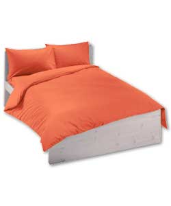 Includes duvet cover and 2 pillowcases. 50% polyes