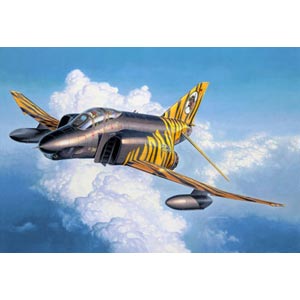 Unbranded RF4E Phantom Tigermeet plastic kit 1:72