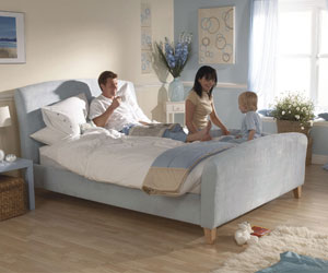 Silentnight- Romance High End- 4FT 6 Double Wooden Bedstead