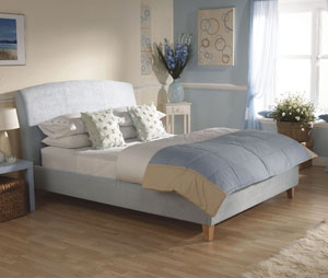Silentnight- Romance Low End- 4FT 6 Double Wooden Bedstead