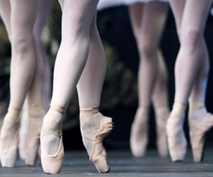 Unbranded Sogno Di Una Notte Di Mezza Estate / Balletto in due atti Allestimento del Teatro alla Scala