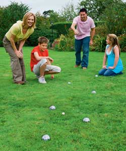 8 x metal boules, 1 x jack, measuring string and carry bag.Ideal for 2 to 4 players.