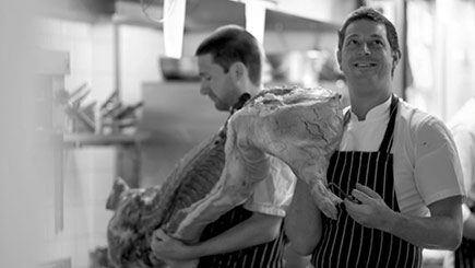 Unbranded Tour of Borough Market with Adam Byatt and Lunch