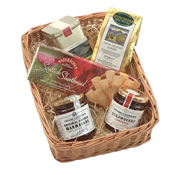 Traditional Tea Christmas Basket