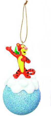 Winnie Topper Baubles - Tigger