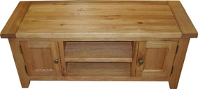 Oak Petite 2 Door 1 Shelf TV Unit