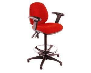 vantage draughtman chair(adj arms)