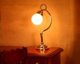 beautiful desktop lamp for dolls houses 1:12