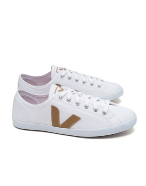 Taua Men` White Trainer