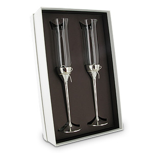 Vera Wang Wedgwood Love Knots Toasting Flutes