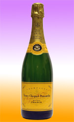 VEUVE CLICQUOT Yellow Label 12x 37.5cl Half Bottles