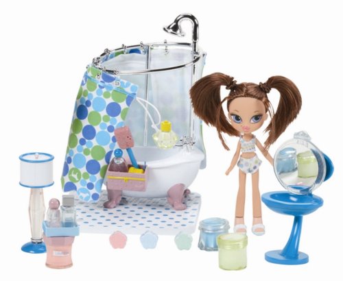 Bratz Lotion Making Bathroom Playset with Phoebe