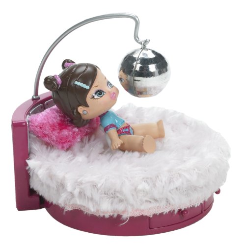 Vivid Imaginations Itsy Bitsy Bratz Babyz Mini Playset - Danas Spin n Sleep