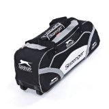 Vivid Imaginations Slazenger Ultimate Wheelie Bag