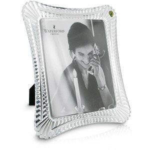 Waterford Crystal Wellesley 8 x 10 Photo Frame