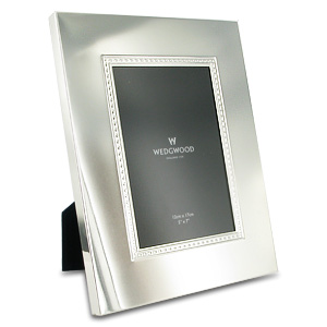 Silver 5 x 7 Photo Frame