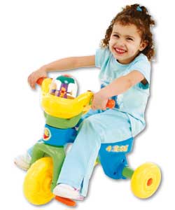 WINNIE THE POOH Sing n Dance Activity Trike