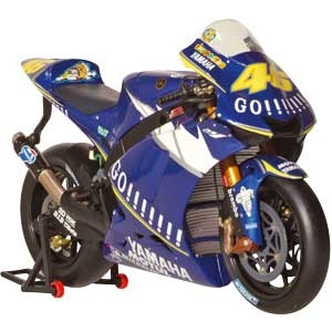 YZR-M1 - 2005 - #46 V. Rossi